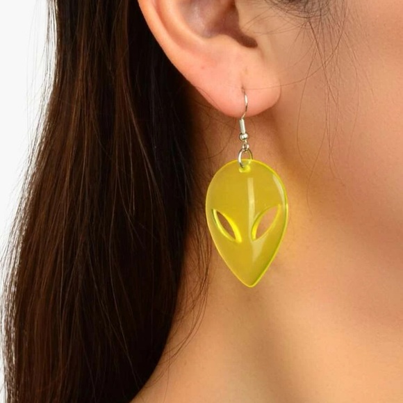 👽 Awesome Glitter Alien Head Drop Earrings 👽 - Picture 2 of 4